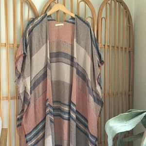 Evereve do everything with love striped boho kimono